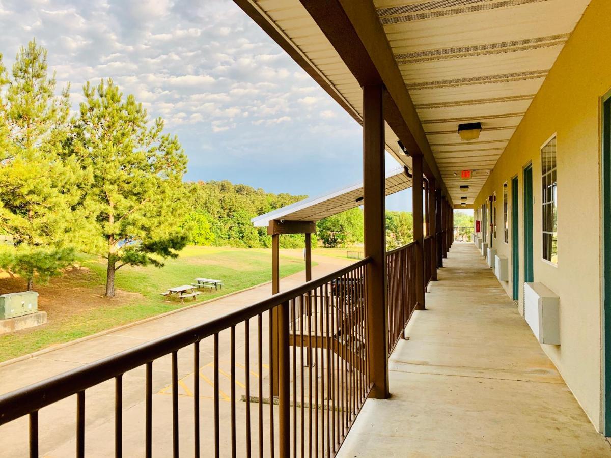 Weston Inn & Suites Rusk Exterior foto